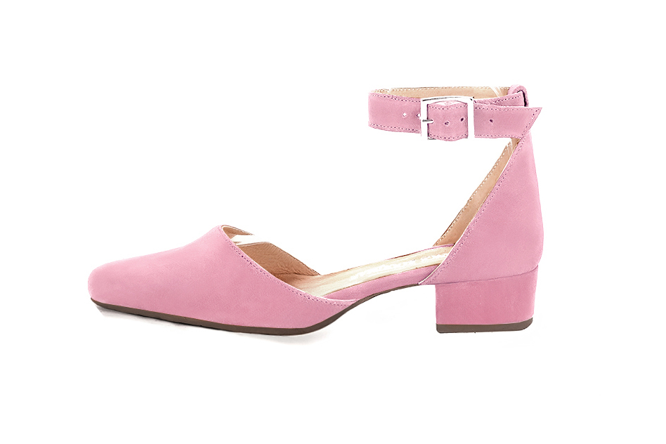 French elegance and refinement for these carnation pink dress open side shoes, with a strap around the ankle, 
                available in many subtle leather and colour combinations. Its high vamp and high bracelet will give you good support.
The flange will be adapted to the size of your ankle.
To personalize or not, according to your inspiration and your needs.  
                Matching clutches for parties, ceremonies and weddings.   
                You can customize these shoes to perfectly match your tastes or needs, and have a unique model.  
                Choice of leathers, colours, knots and heels. 
                Wide range of materials and shades carefully chosen.  
                Rich collection of flat, low, mid and high heels.  
                Small and large shoe sizes - Florence KOOIJMAN